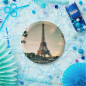 Eiffeltoren werpt kussen op papieren bordje (Feest)