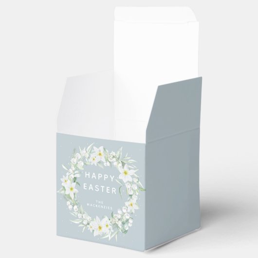 Eigen bericht: White Floral Easter Wreate Bedankdoosjes (Geopend)