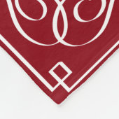 Eigen familienaam burgundy red fleece deken (Hoek)