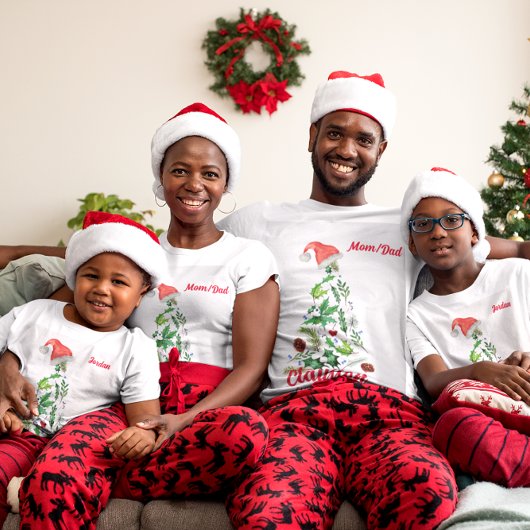 Eigen familienaam kerstboomkerstkerstkerstkerstker t-shirt