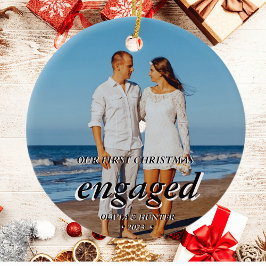 Eigen foto met eerste Kerstmis, zwart script Keramisch Ornament