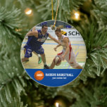 Eigen jaar naam van het team van de Speler van de  Keramisch Ornament<br><div class="desc">Show uw teamtrots met dit geweldige basketbalfotoontwerp: upload gewoon uw foto's en voeg uw aangepaste tekst toe aan een cadeau van één soort. Ideaal voor einde van het seizoen of de cadeau van de coach. Verander de achtergrond of de tekstkleur om uw teamkleur aan te passen - enkel klik aanpassen....</div>