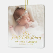 Eigen kerstfoto voor Baby Girl Gold Script Keramisch Ornament (Links)