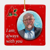 Eigen kerstmandinale sneeuwvlokken op rood keramisch ornament (Achterkant)