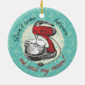 Eigen kleurenretro standaard mixer kerst bakkers keramisch ornament (Achterkant)