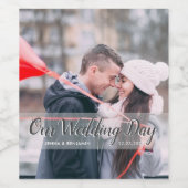 Eigen label op onze huwelijksdag wijn etiket (Enkel label)