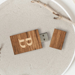 Eigen logmonogram uit de ustige familie, naam hout houten USB stick