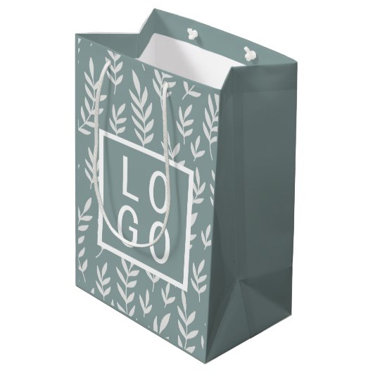 EIGEN LOGO TROPISCH BOTANISCH LEAF PATROON SAGE GR MEDIUM CADEAUZAKJE (Achterkant Gekanteld)