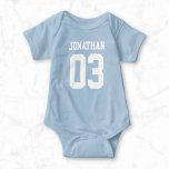 Eigen naam Baby Sport Jersey Bodysuit<br><div class="desc">Creëer je eigen persoonlijke football jersey baby kostuum pak met aangepaste naam en nummer. Een onlosmakelijk aanpasbare sportbediende, dat is een schattig cadeauidee voor baby- of pasgeboren jongens en meisjes. Deze trendy kinder sportkleding is geschikt voor alle sporten, met inbegrip van football, voetbal, volleybal, honkbal, softbal, basketbal en hockey. Klik...</div>