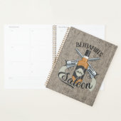 Eigen naam Cowboy Revolver Pistool Whiskey Saloon Planner (Display)
