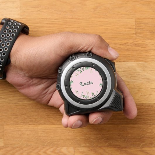 Eigen naam groene bladeren op roze rolmaat (Huis)