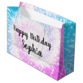 Eigen naam Happy Birthday Tie Dye Hippy Swirl Groot Cadeauzakje (Voorkant Gekanteld)