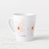 Eigen oranje moderne bloemennaamscript latte mok (Linkerhoek)