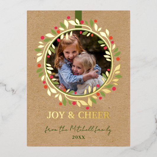 Eigen rode bessen Groene bladeren Wreated Gold Folie Feestdagen Briefkaart (Voorkant)