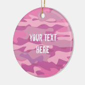 Eigen roze legercamera met kerstboom keramisch ornament (Links)