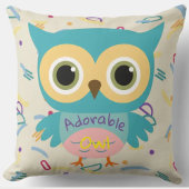 Eigen schattige dieren zijn  kinder kwekerij kussen