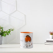 Eigen schattige Robin-vogel in sneeuw voeg de naam Tweekleurige Koffiemok