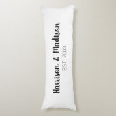 Eigen script koppels namen bruiloft lichaamskussen (Voorkant Verticaal)