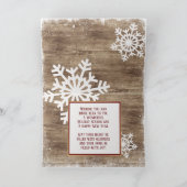 Eigen sneeuwvlokken en houten houten planken feestdagen kaart (Binnen)