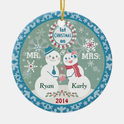 Eigen tekst Snowman Couple's eerste Kerstmis Keramisch Ornament (Voorkant)