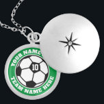 Eigen voetbalspeler jersey nummer team naam klein locket ketting<br><div class="desc">Douane voetbalspeler jersey number team noemt small round locket Ketting. Speciaal sportgeschenk voor voetbalspeler,  fan en coach. Groene of aangepaste achtergrondkleur. Cadeaus voor meisje,  zus,  dochter,  kleindochter,  moeder,  vriend,  teamgenoot,  enz. Verkrijgbaar in kleine,  middelgrote en grote afmetingen.</div>