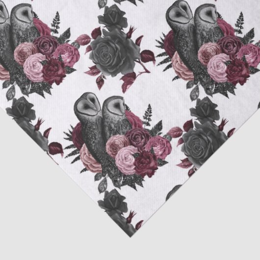 Eigenaren en bloemen op witte ontkoppeling tissuepapier (Detail)