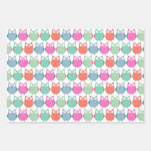 Eigenaren en strips die papierbladen overvullen inpakpapier vel (Voorkant)