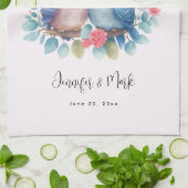 Eigenaren in de liefde Zitten op een Boom Tak Wedd Theedoek (Gevouwen)