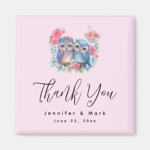 Eigenaren in de liefde Zitten op een boomafdeling Magneet