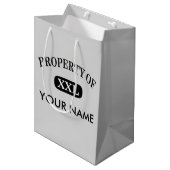 Eigendom van XXL Uw Naam Medium Cadeauzakje (Voorkant Gekanteld)