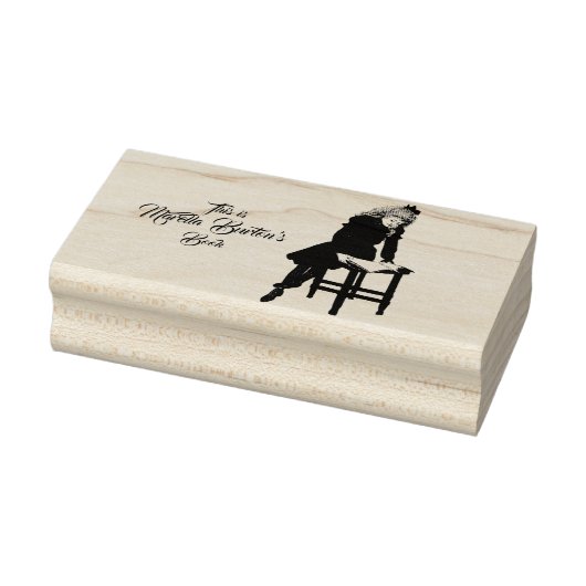 Eigendomsnaam jonge boeklezer hoort bij stempel (Stempel)