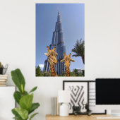 Eigenzinnige Giraffes bij Burj Khalifa Wall Art Poster (Thuiskantoor)