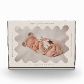 Eigenzinnige Wavy Beige Lijst Newborn Keepsake Fotoblokken (Voorkant)