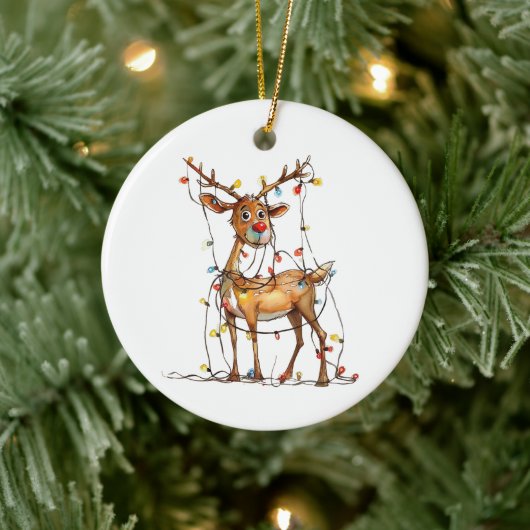 Eigenzinnige Whimsical Red Nosed Reindeer met Lich Keramisch Ornament (Boom)