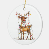 Eigenzinnige Whimsical Red Nosed Reindeer met Lich Keramisch Ornament (Links)