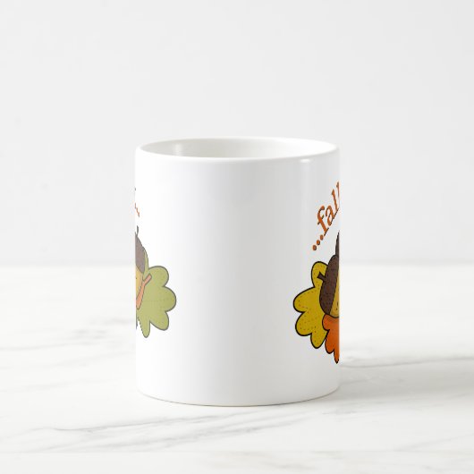 eikels die vallen (in slaap) koffiemok (Center)