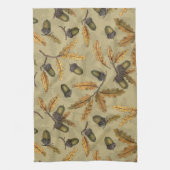 Eikels en eikenbladeren op ecru theedoek (Verticaal)