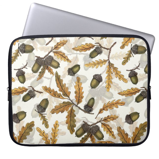 Eikels en eikenbladeren op gebroken wit laptop sleeve (Voorkant)