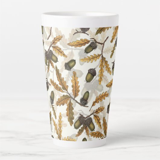 Eikels en eikenbladeren op gebroken wit latte mok (Voorkant)