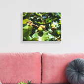 Eikels groeien op een eik canvas afdruk (Insitu (Woonkamer))