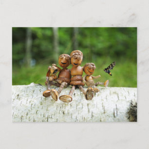 Eikeltje Elf Familie op een Bosstam Briefkaart