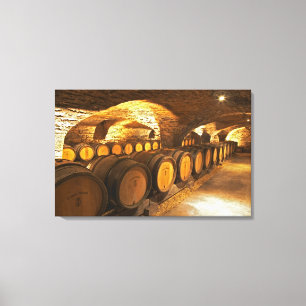 Eiken vaten in de kelder bij Domaine Comte Canvas Afdruk