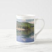 Eiland en wolkenschaaduw - Bone China mok (Rechts)