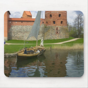 Eilandkasteel aan het Galvemeer, Trakai, Litouwen Muismat