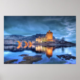 Eilean Donan Castle in Night grenless Poster