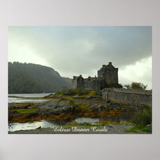 Eilean Donan Castle in Scotland Holiday Poster (Voorkant)