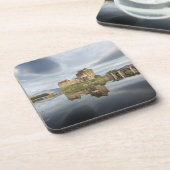 Eilean Donan Castle met reflectie in Schotland Bier Onderzetter (Linkerzijde)
