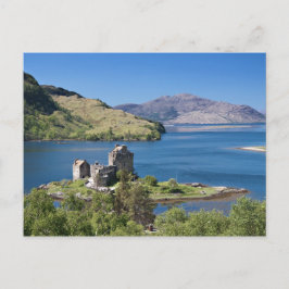 Eilean Donan Castle onder een blauw Briefkaart