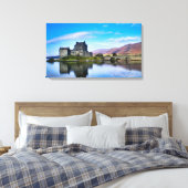 Eilean Donan Castle - Schotland Canvas Afdruk (Insitu (Slaapkamer))