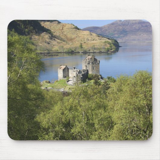 Eilean Donan Castle, Schotland. De beroemde Eilean Muismat (Voorkant)
